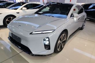 蔚来ET5T 2025款 75kWh Touring