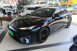 长安UNI-V 2024款 1.5T 尊贵型