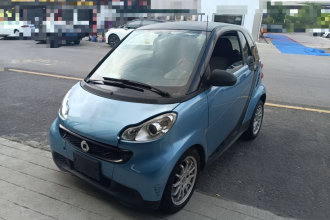 smart fortwo 2012款 1.0 MHD 硬顶标准版