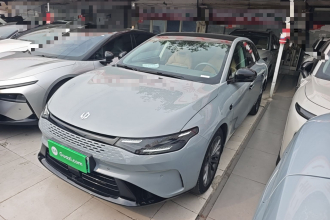 零跑汽车 零跑C01 2024款 增程 316尊享版