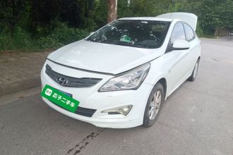 现代 瑞纳 2014款 1.4L 手动智能型GLS