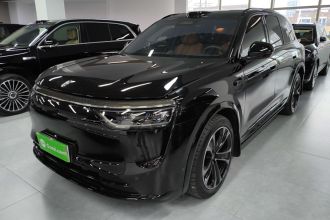 鸿蒙智行 问界M8 2025款 增程 Max+版 53.4kWh 6座版 (192线激光雷达）