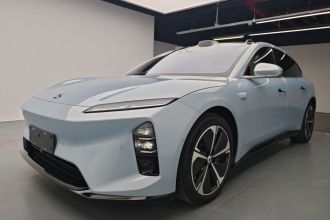 蔚来ET5T 2025款 75kWh Touring