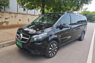 奔驰 威霆 2021款 2.0T 精英版 7座