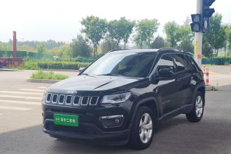 Jeep 指南者 2019款 220T 自动家享版