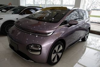 宝骏云朵 2023款 460 Max