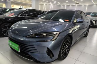比亚迪 海豹 2024款 荣耀版 DM-i 1.5L 121km 尊贵型