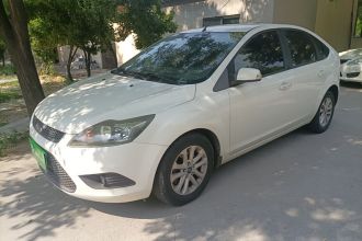 福特 福克斯 2013款 两厢经典 1.8L 手动基本型