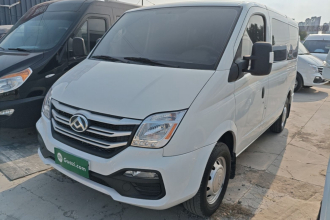 上汽大通MAXUS 新途V80 2024款 傲运通超值版 6MT 短轴超低顶127Ps 5/6座