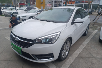 奇瑞 艾瑞泽5 2017款 1.5L 手动领潮版