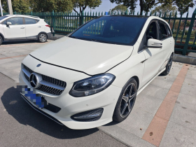 奔驰B级 2017款 B 200 动感型