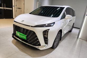 别克GL8新能源 2024款  陆尊 奢享版 7座