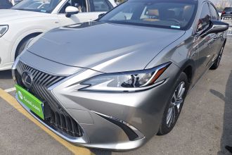 雷克萨斯ES 2020款 200 卓越版