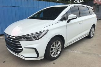 比亚迪 宋MAX 2021款 升级版 1.5T 手动豪华型 7座