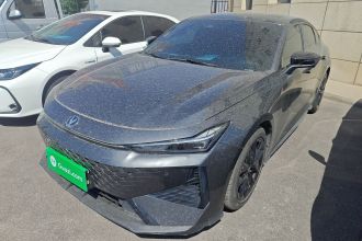 长安UNI-V 2024款 1.5T 尊贵型