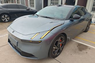 领克Z10 2024款 95kWh 702km四驱智驾Ultra