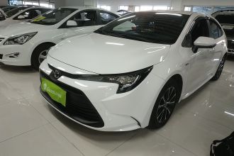 丰田 雷凌 2024款 智能电混双擎 1.8L 领先版