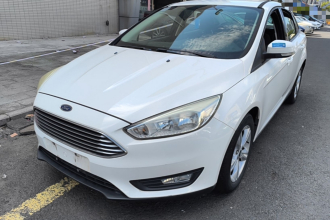 福特 福克斯 2015款 三厢 1.6L 自动舒适型