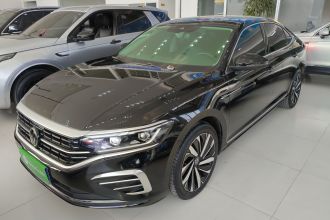 大众 帕萨特 2023款 改款 330TSI 豪华版