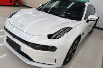 极氪001 2022款 长续航双电机 WE版