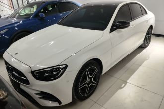 奔驰E级(进口) 2022款 E 260 时尚型运动版
