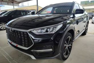 比亚迪 宋PLUS 2020款 1.5T 自动尊贵型