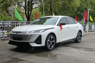 长安 逸动 2026款 第四代 1.5T 500Bar 悦享型