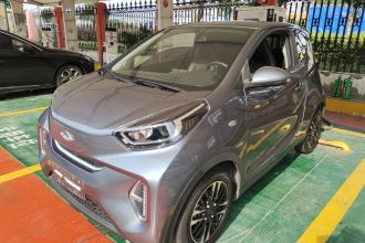 奇瑞QQ 小蚂蚁 2024款 青春版 251km 真爱版 25.05kWh