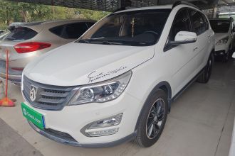 宝骏560 2015款 1.8L 手动豪华型