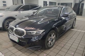 宝马i3 2024款 eDrive 35 L