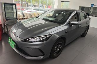 比亚迪 海豹05 DM-i 2025款 DM-i 智驾版 120KM旗舰型