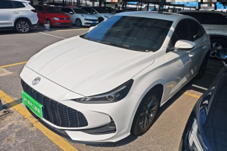 名爵 MG5 2025款 180DVVT 全球豪华版
