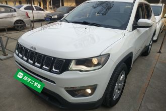 Jeep 指南者 2019款 220T 自动悦享版