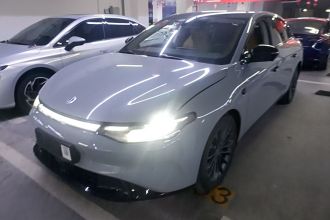 零跑汽车 零跑C01 2024款 纯电 525尊享版