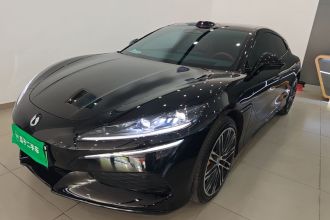 腾势Z9GT 2026款 闪充旗舰型