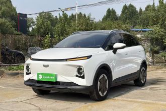 吉利几何E萤火虫 2024款 401km 星光