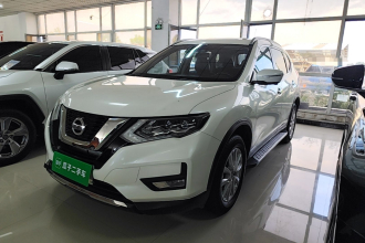 日产 奇骏 2022款 2.0L 两驱智联臻享版