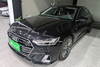 奥迪A7L 2022款 45 TFSI S-line 筑梦新生版
