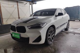 宝马X2 2021款 改款 sDrive25i 曜夜版