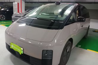 理想汽车 理想MEGA 2024款 Ultra