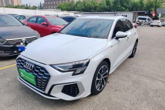 奥迪A3 2022款 Sportback 35 TFSI 进取运动型