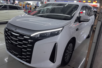 比亚迪 夏 2025款 DM-i 1.5T 180km 超越型