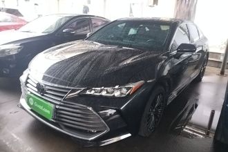 丰田 亚洲龙 2022款 2.0L XLE尊享版