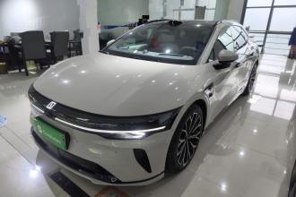 极氪007GT 2025款 四驱智驾版 75kWh