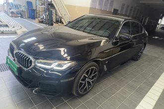 宝马5系 2022款 改款三 530Li 尊享型 M运动套装