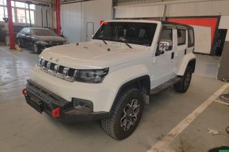 北京越野 北京BJ40 2019款 PLUS 2.3T 自动四驱尊享版 国VI