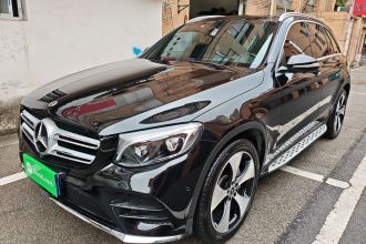 奔驰GLC 2018款 改款 GLC 300 4MATIC 动感型