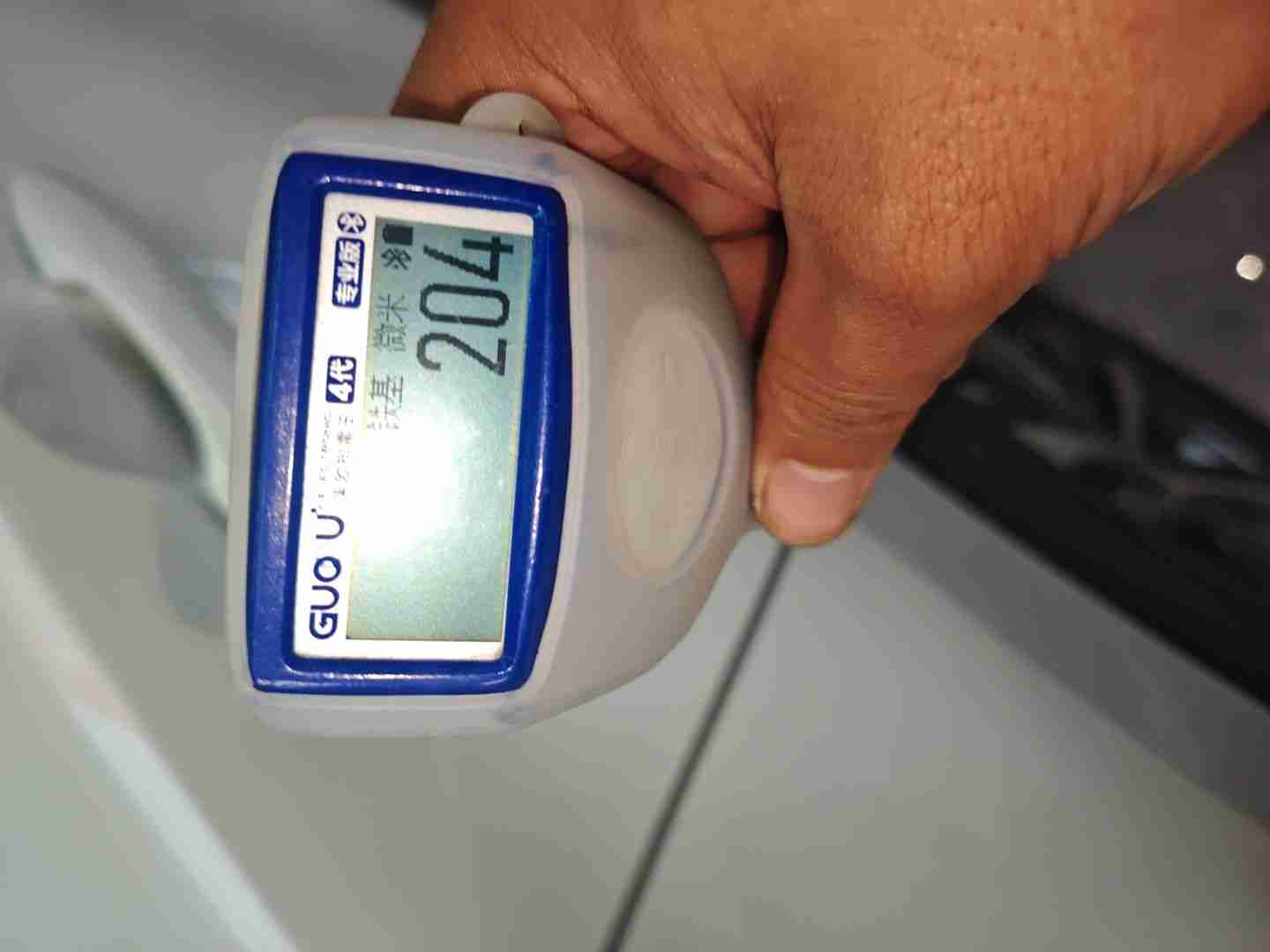 右后车门及翼子板喷漆修复痕迹实拍