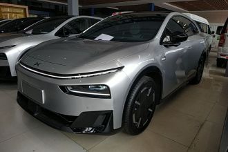 小鹏G7 2026款 增程 1704 Max 科技版