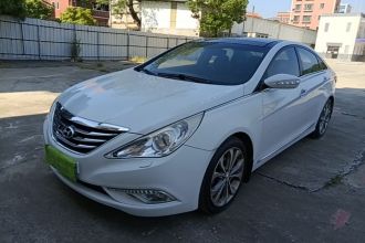 现代 索纳塔 2014款 2.4L 自动豪华版 国V